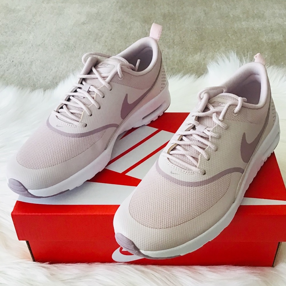 NIKE Air Max Thea Sneakers Rose - Picture 5 of 8